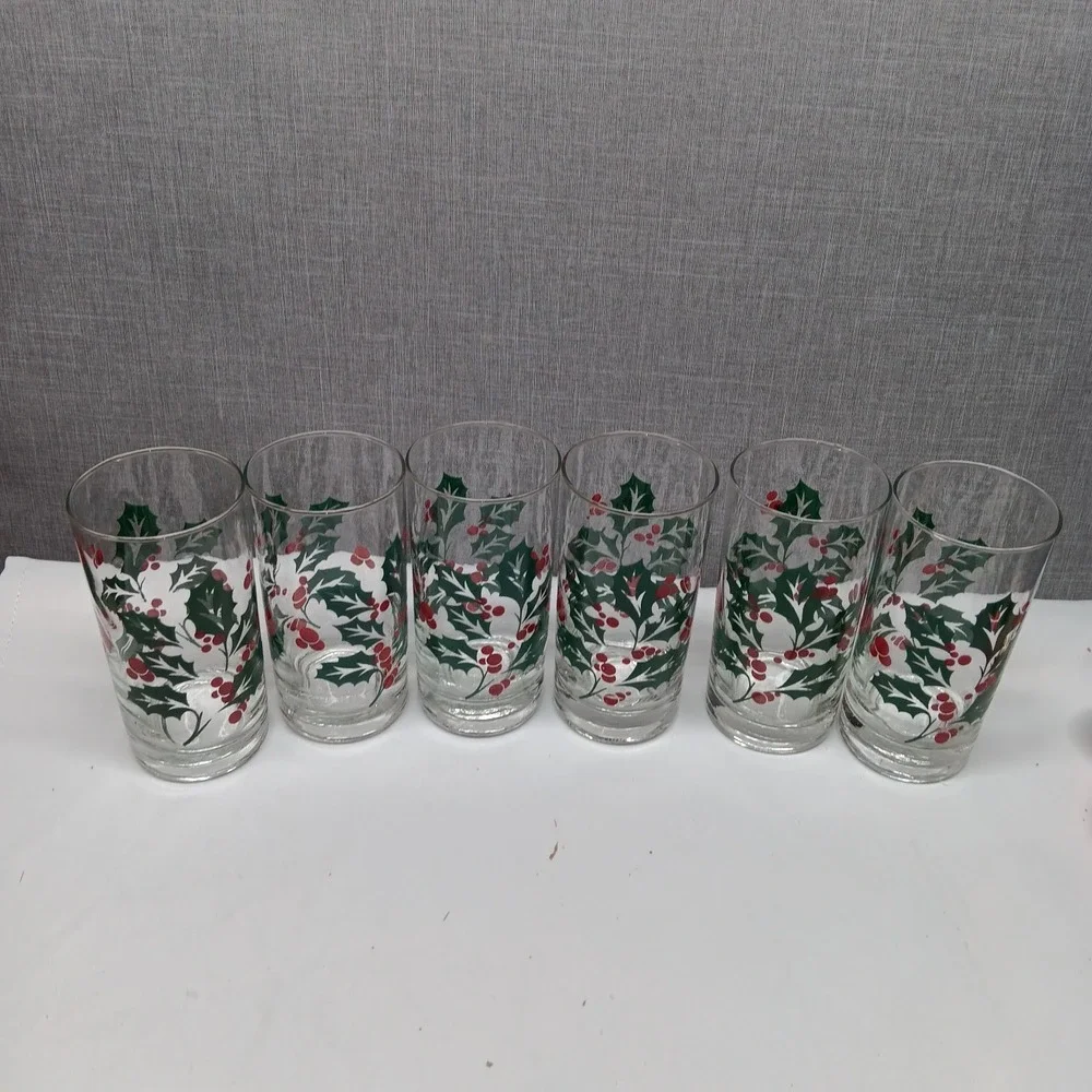 Vintage Holly Berry Glasses Bartlett Collins  Christmas Set of 6 80s 90s Holiday